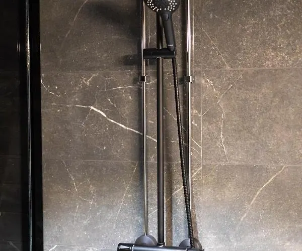 Royal Roi Διαμέρισμα Ροβανιέμι