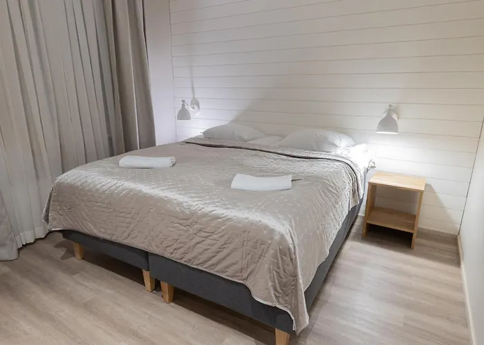 Royal Roi 아파트 *